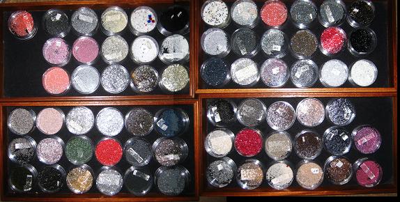 Two trays of 11/0 Delicas, in cups, for my next 'bead painting'