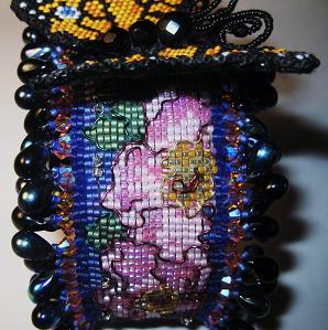 Monarch Butterfly on Wire Detailed Cuff