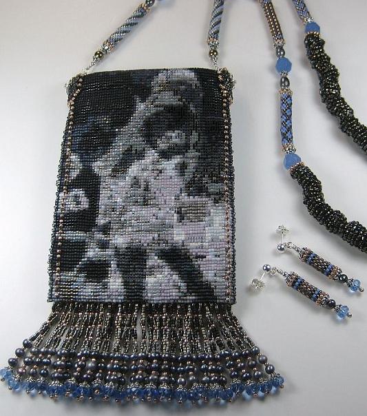 Robin Roberts Beaded Cell Phone Bag, picture of Robin in College