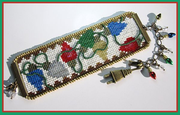 Tangled Tree Lights Loomed Cuff