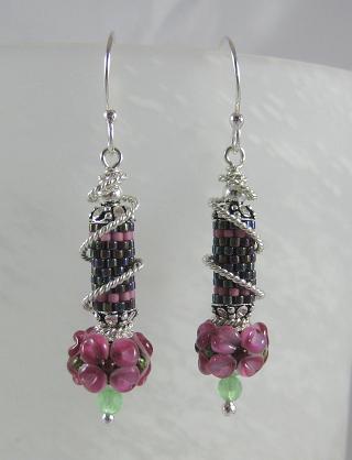 Similar lampwork with seed beaded tubes